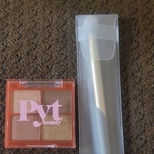 PYT Beauty Eyeshadow palette with blending brush